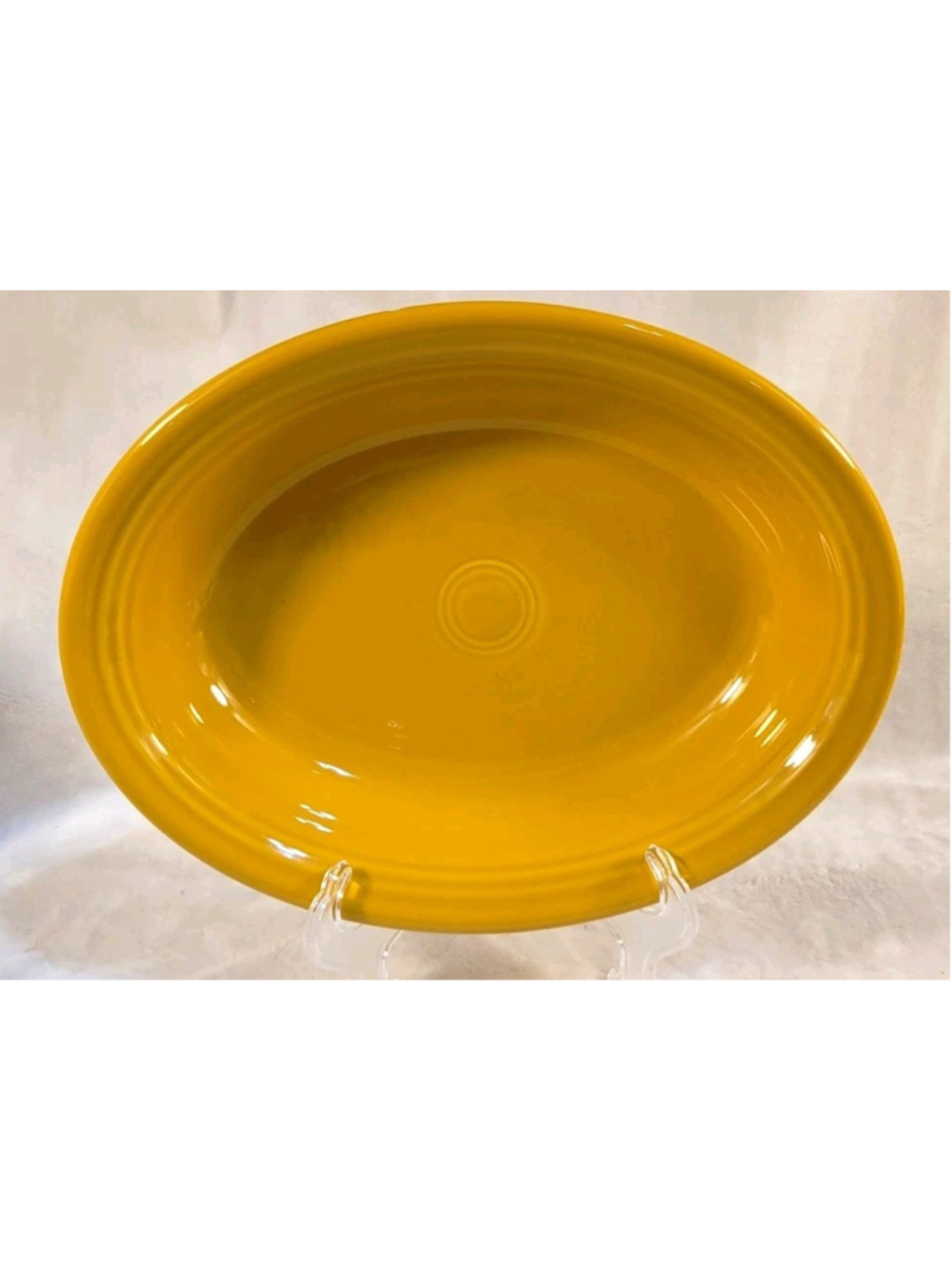 Retired Oval Baker 10 1/4 in 40 oz Marigold retired Fiesta Fiestaware HLC yellow